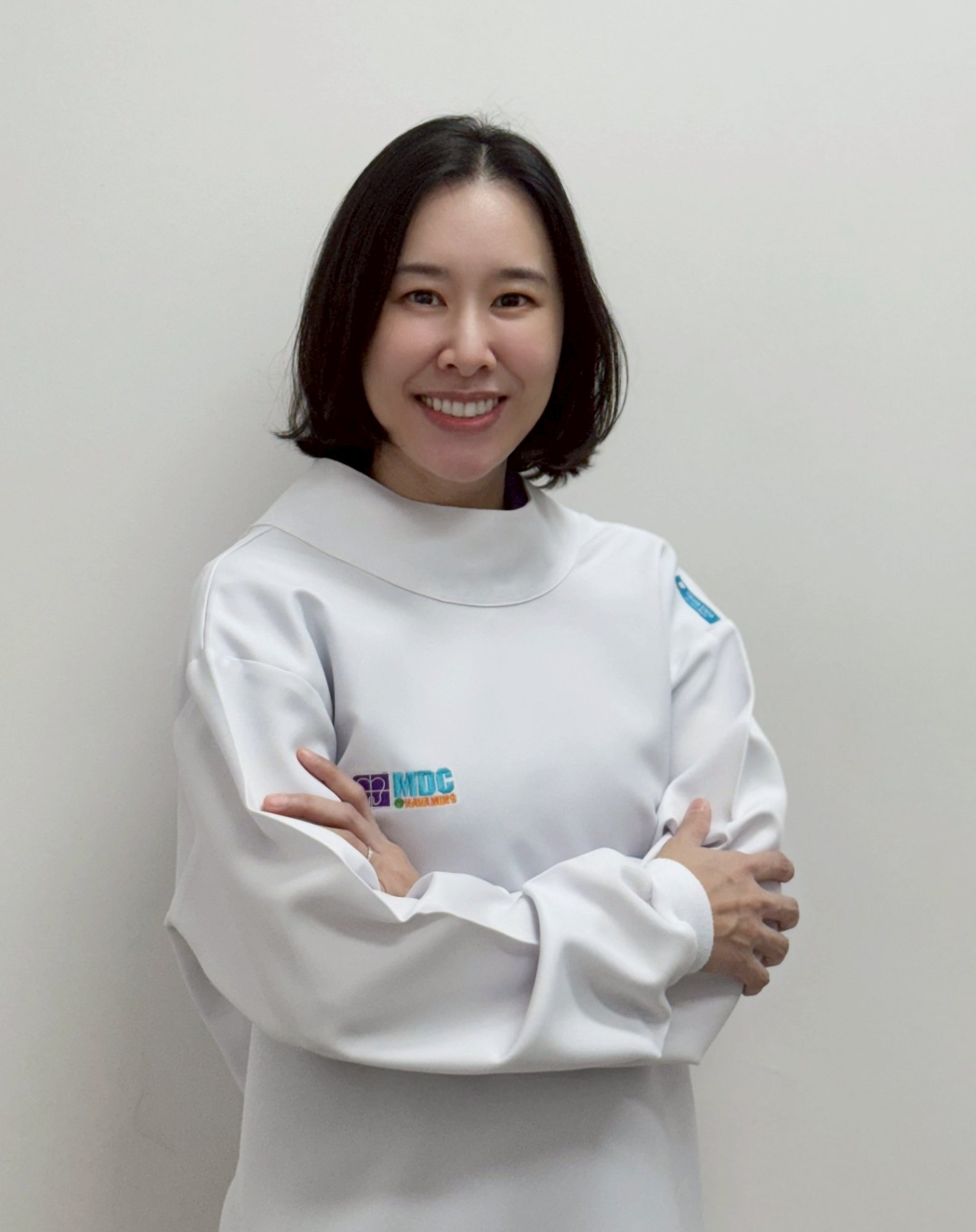 ทพญ. นุชสรา ผิวบาง